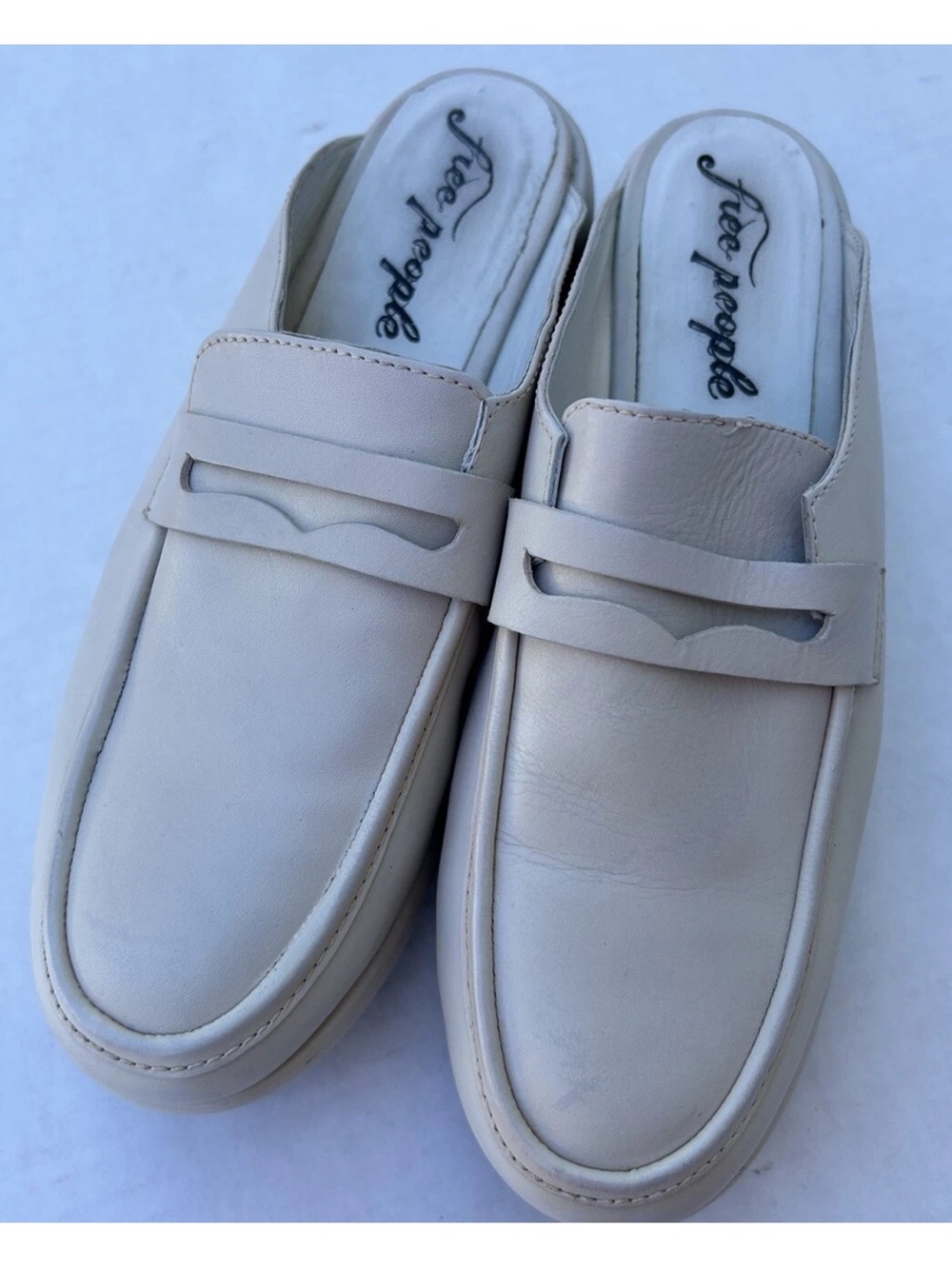 Free People Winston women's Cream/white platform loafer mules sz 40